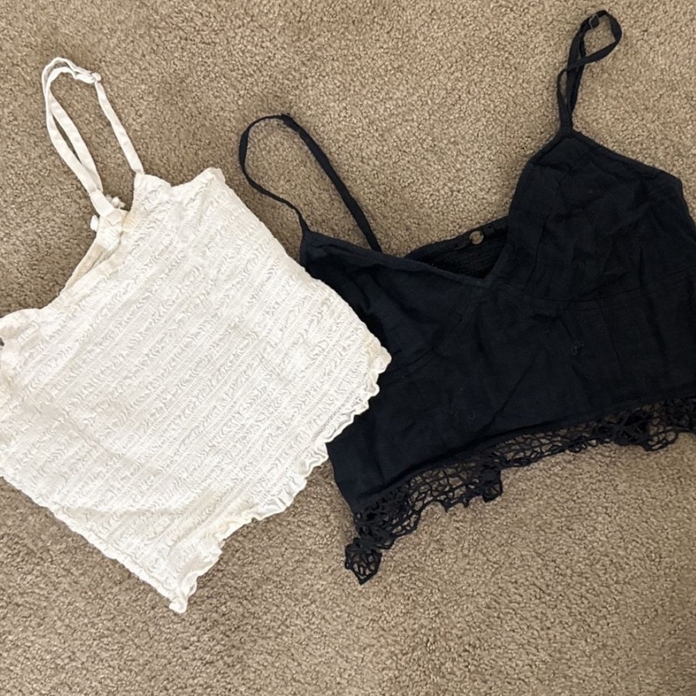 Cropped Brandy Melville Tank Bundle - XS-S